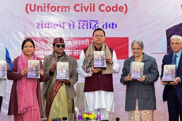 उत्तराखंड में इसी महीने लागू हो सकता है UCC, धामी कैबिनेट की बैठक में आज UCC पर हुई अहम चर्चा
